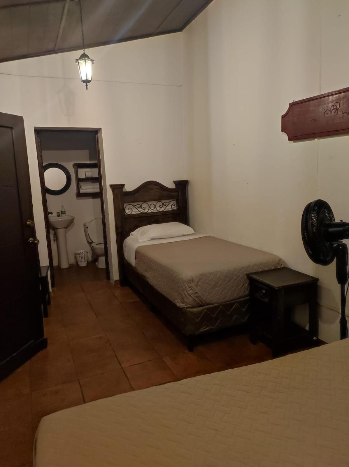 Casa Nikte Hotel Antigua Buitenkant foto